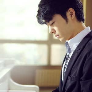 宋佳做爰三级日B
